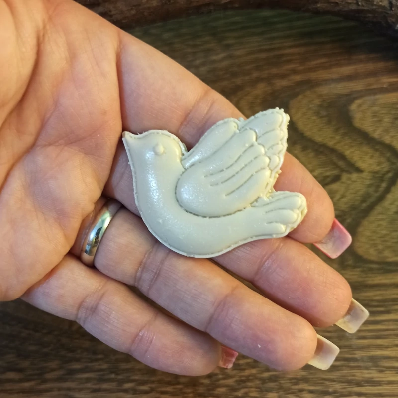 قالب گیفت مرغ آمین قالب سیلیکونی مرغ آمین مخصوص تزیین استند و کیک و... مناسب شمعسازی و پودر سنگ مجسمه سازی و رزین