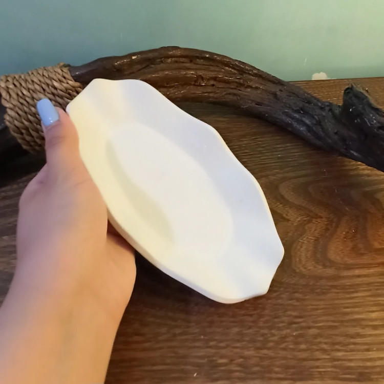 قالب سیلیکونی ظرف لبه دار مناسب هفت سین، شکلات خوری کوچک، بشقاب و...