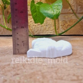 قالب سیلیکونی سنجاب پسر پشت تخت قالب سنجاب پشت تخت