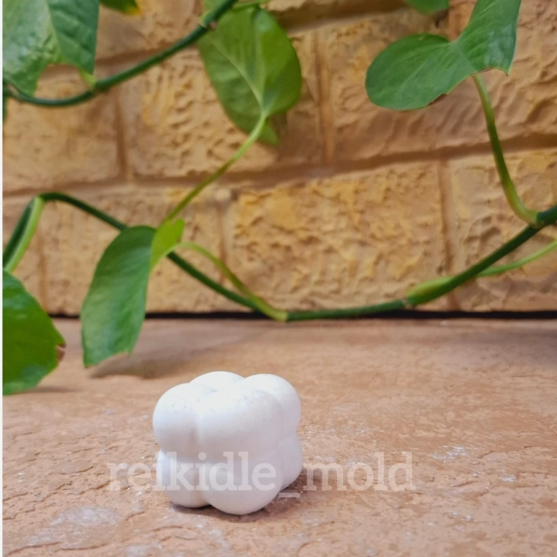 قالب سیلیکونی روبیک کوچولو قالب روبیک کوچولو