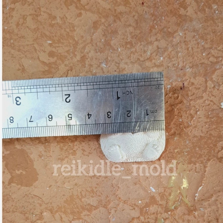 قالب سیلیکونی زنبور عسل پشت تخت قالب زنبور عسل