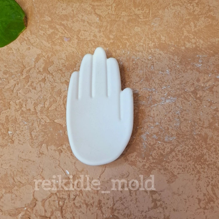 قالب سیلیکونی استند دست کوچک مناسب جای جواهر و اکسسوری قالب استند دست