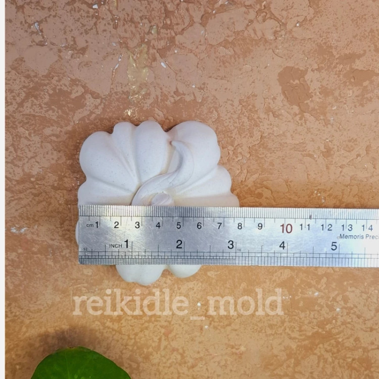 قالب سیلیکونی حلوایی قالب کدو حلوایی