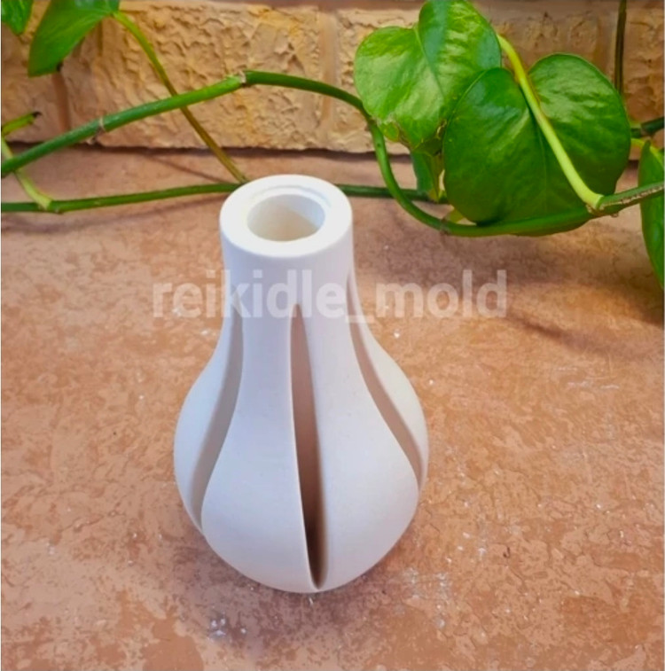 قالب گلدان خمره ای شیار دار کوچک قالب سیلیکونی گلدان خمره ای شیار دار کوچک