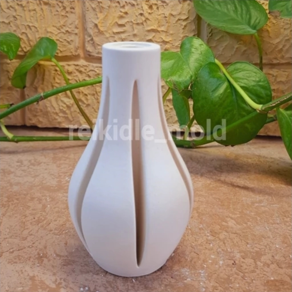 قالب گلدان خمره ای شیار دار کوچک قالب سیلیکونی گلدان خمره ای شیار دار کوچک