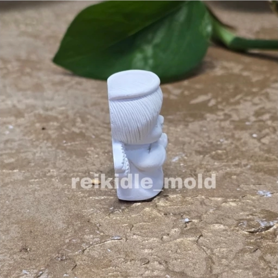 قالب سیلیکونی فرشته کوچولو پشت تخت قالب فرشته کوچولو